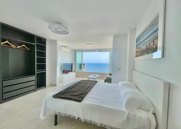 Torre Principado Seafront Studio